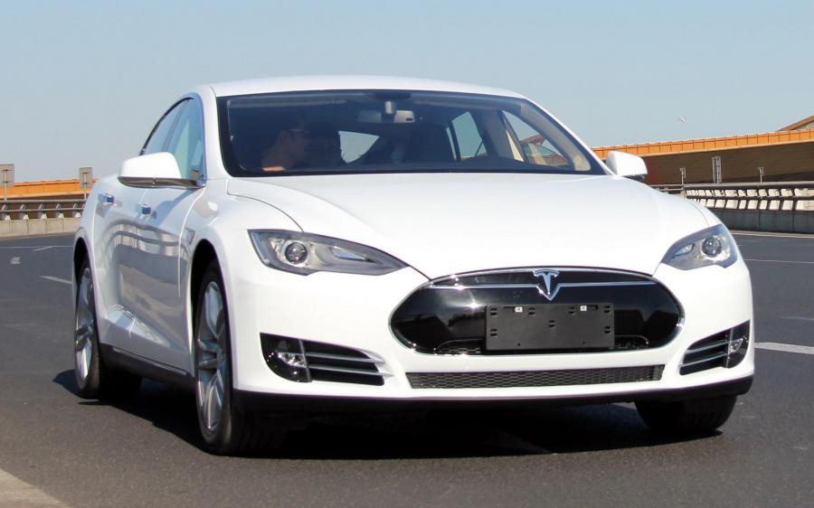 Tesla Model S P85D (CN) '2014